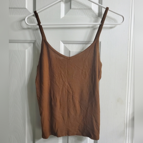 🐸$2🐸Ribbed Cami - Picture 3 of 4